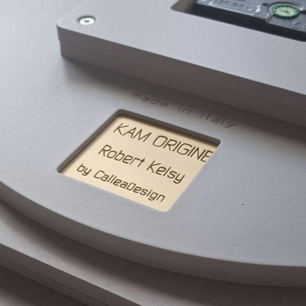 KAM recognition plaque - Origine